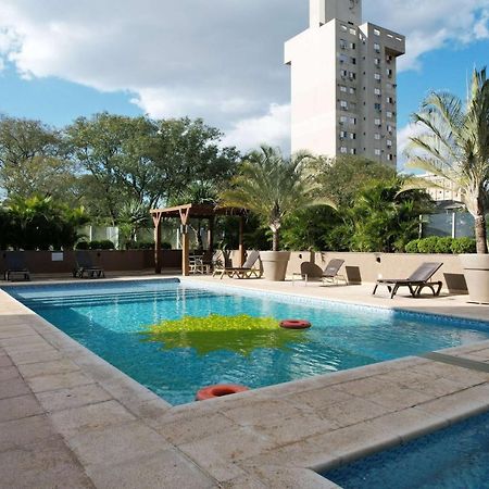 Wyndham Golden Foz Suites Foz do Iguacu Bagian luar foto