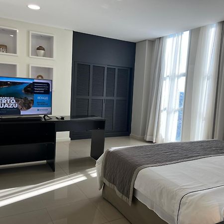 Wyndham Golden Foz Suites Foz do Iguacu Bagian luar foto