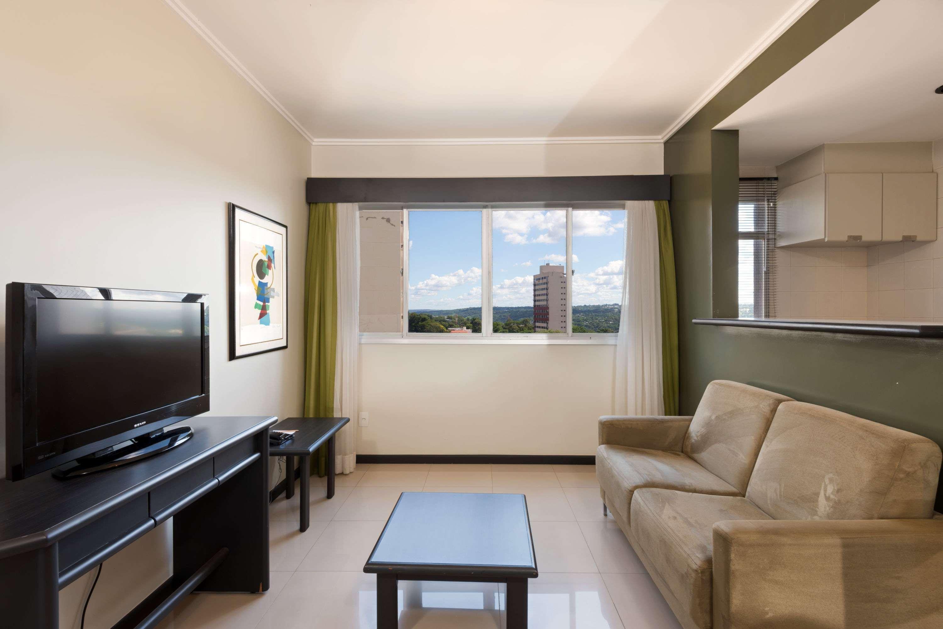 Wyndham Golden Foz Suites Foz do Iguacu Bagian luar foto