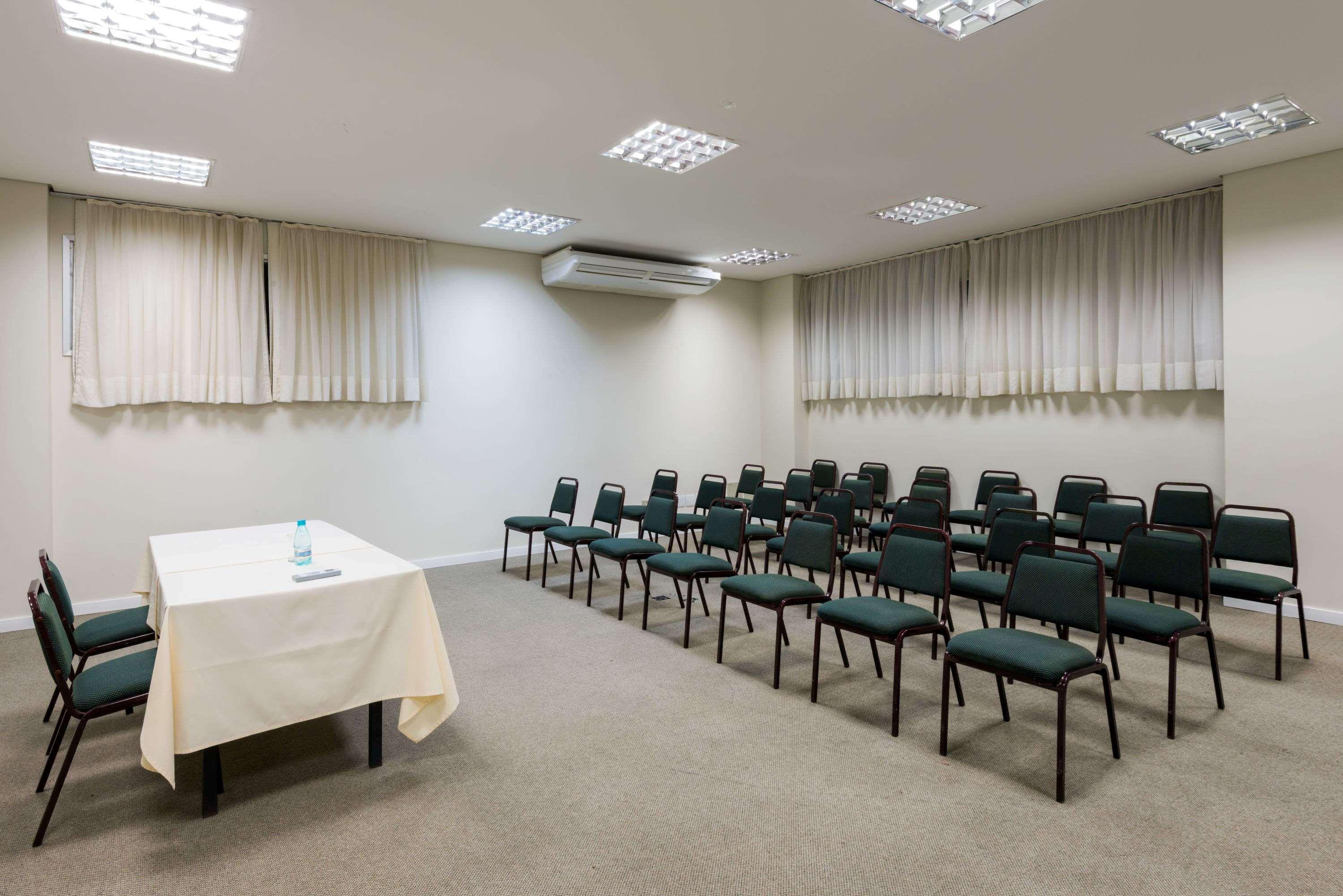 Wyndham Golden Foz Suites Foz do Iguacu Bagian luar foto