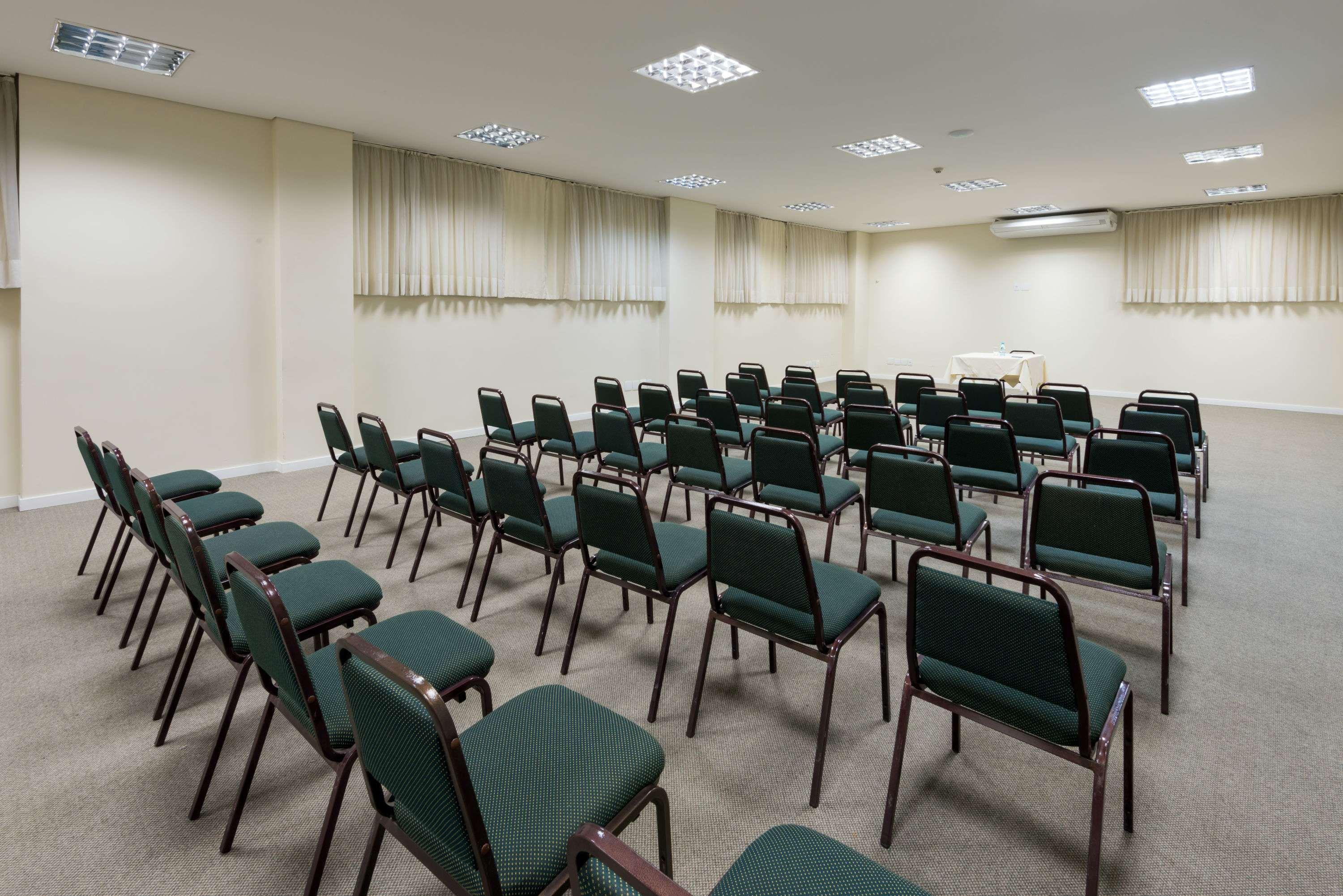 Wyndham Golden Foz Suites Foz do Iguacu Bagian luar foto