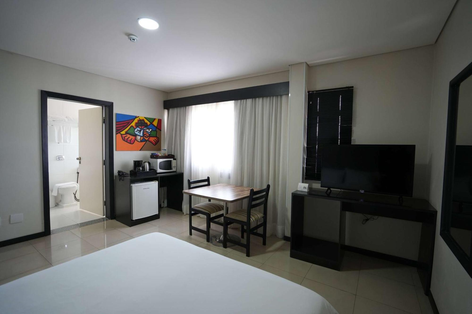 Wyndham Golden Foz Suites Foz do Iguacu Bagian luar foto