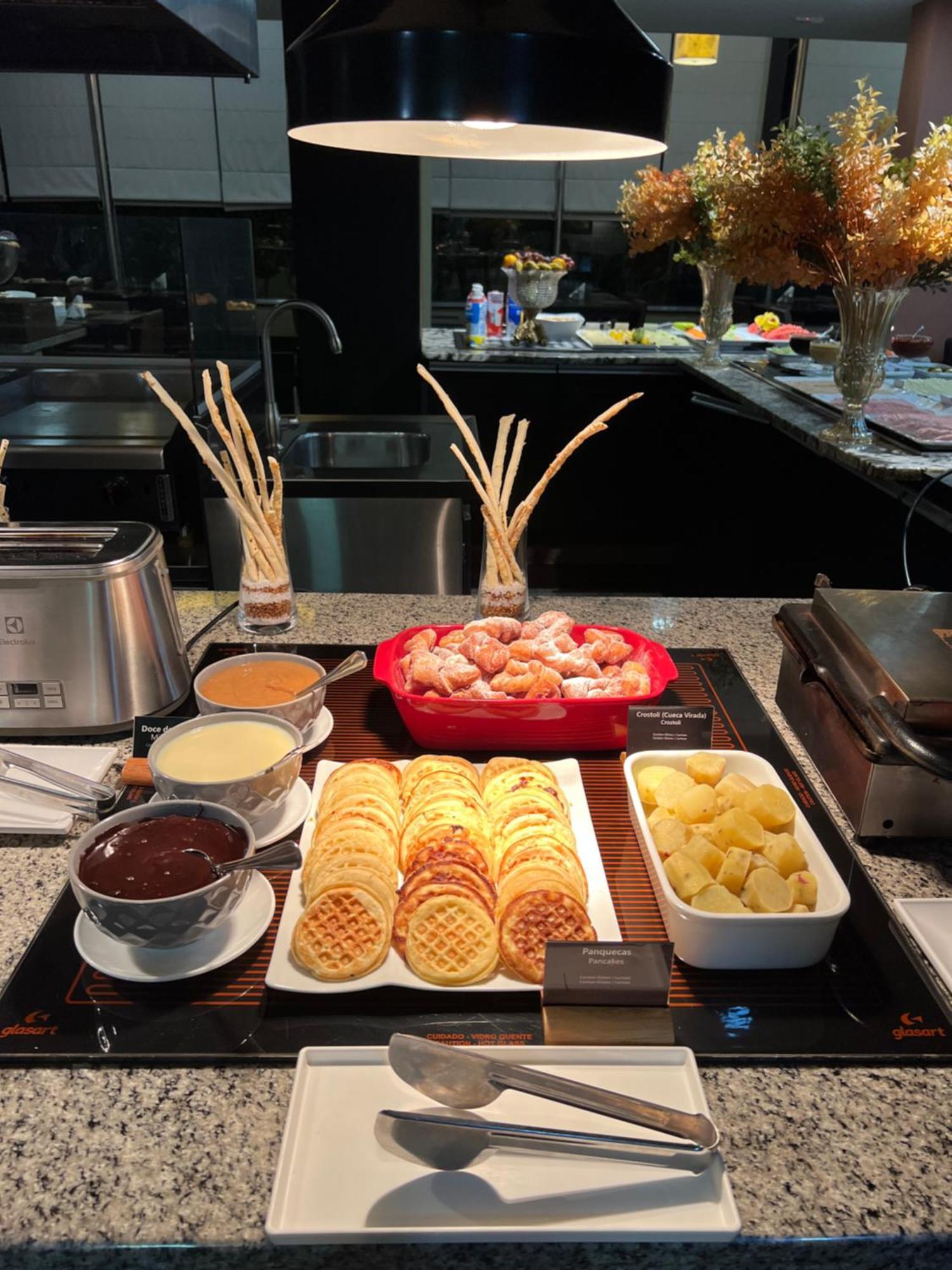 Wyndham Golden Foz Suites Foz do Iguacu Bagian luar foto